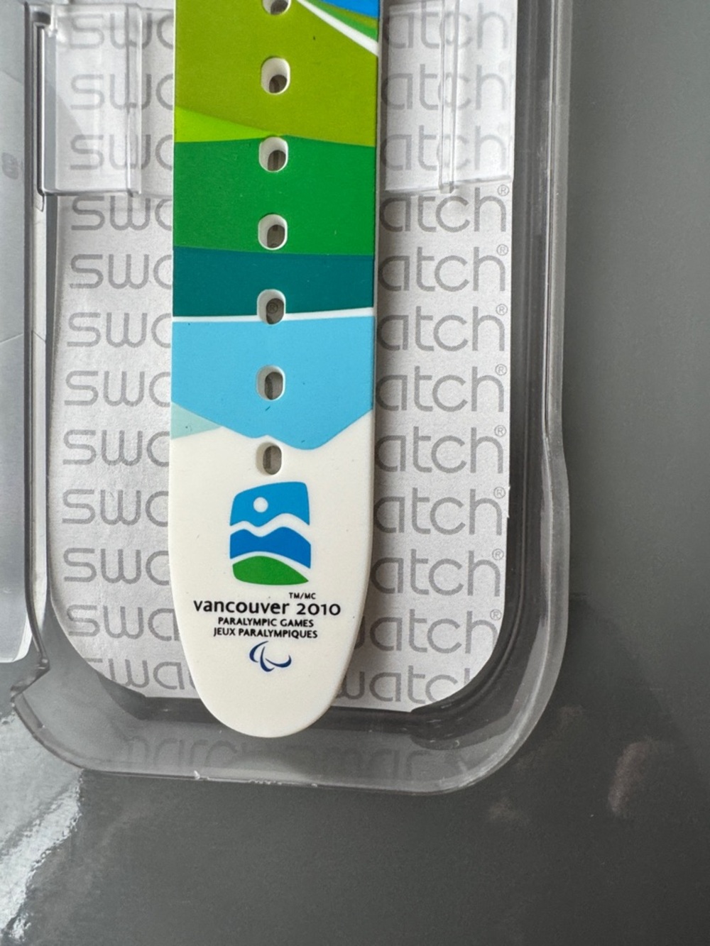 Swatch Watch - 2010 Paralympic Games in Vancouver, Canada. New in box. - Picture 2 of 4